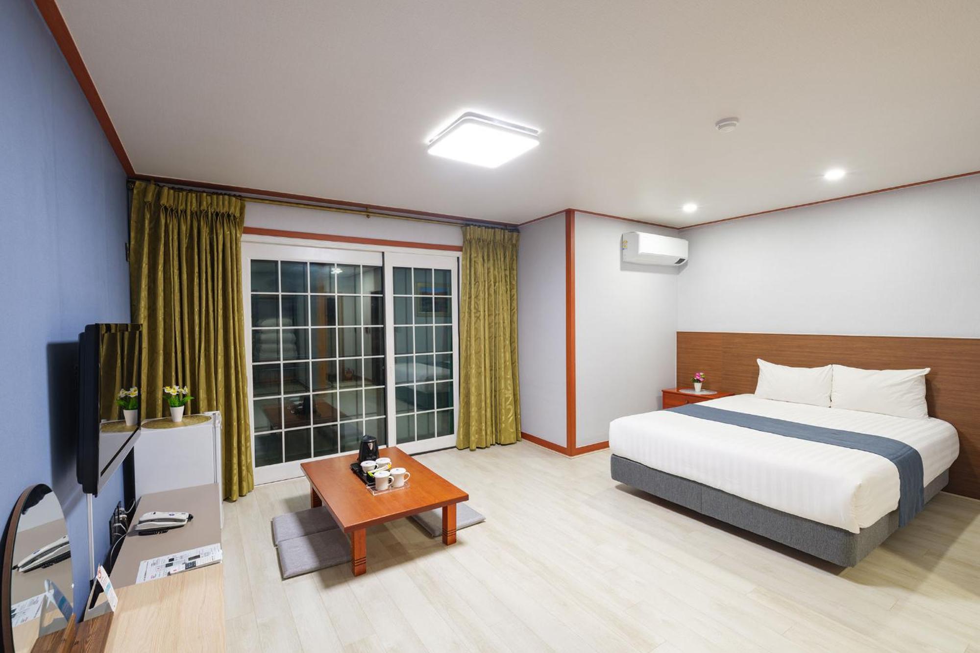 ซี คลิฟ โฮเทล เชจู Hotel เมืองเชจู ภายนอก รูปภาพ