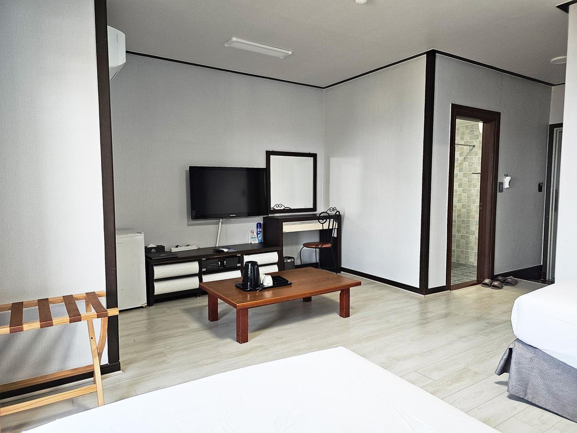 ซี คลิฟ โฮเทล เชจู Hotel เมืองเชจู ภายนอก รูปภาพ