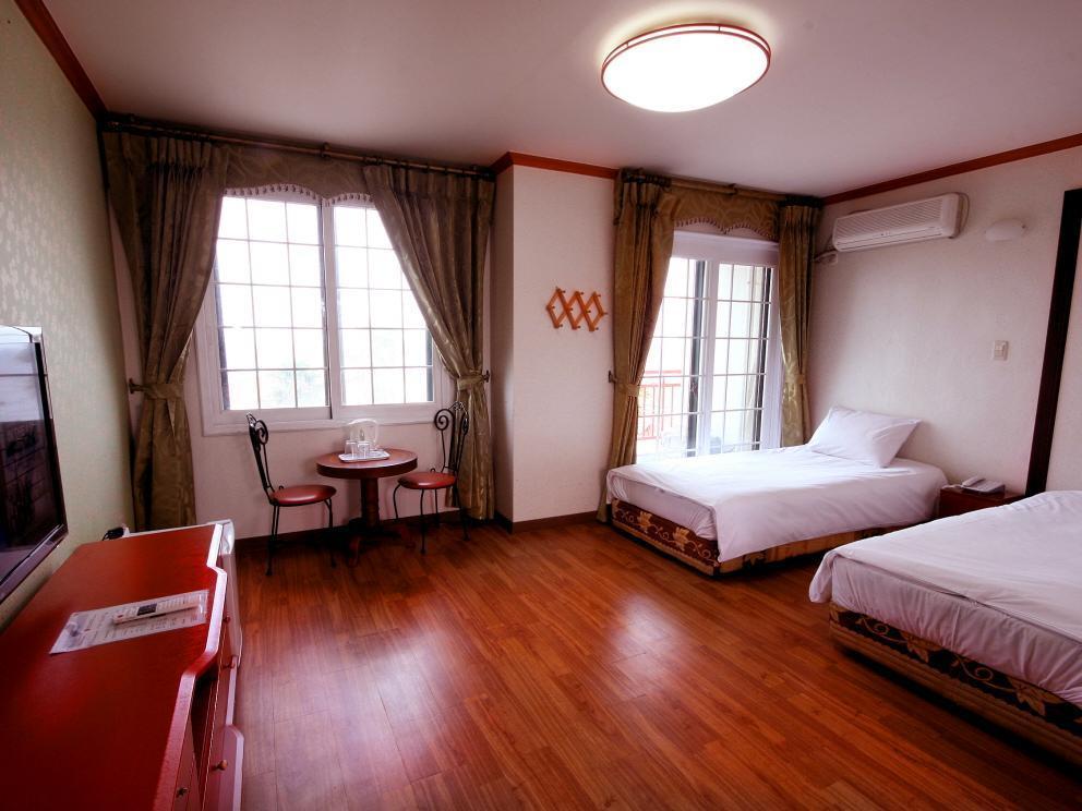 ซี คลิฟ โฮเทล เชจู Hotel เมืองเชจู ภายนอก รูปภาพ